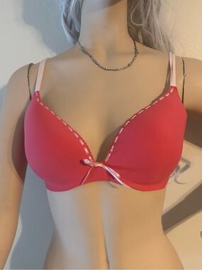 Victoria's Secret Secret Embrace Pink Padded Bra with Bow Accent